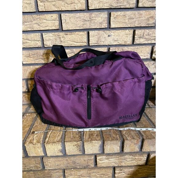 ‎Magellan Sportswear Bag - Picture 1 of 5